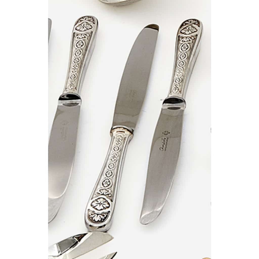 Christofle, Modèle « Villeroy » Ménagère 127 p Métal Argenté | Biron 