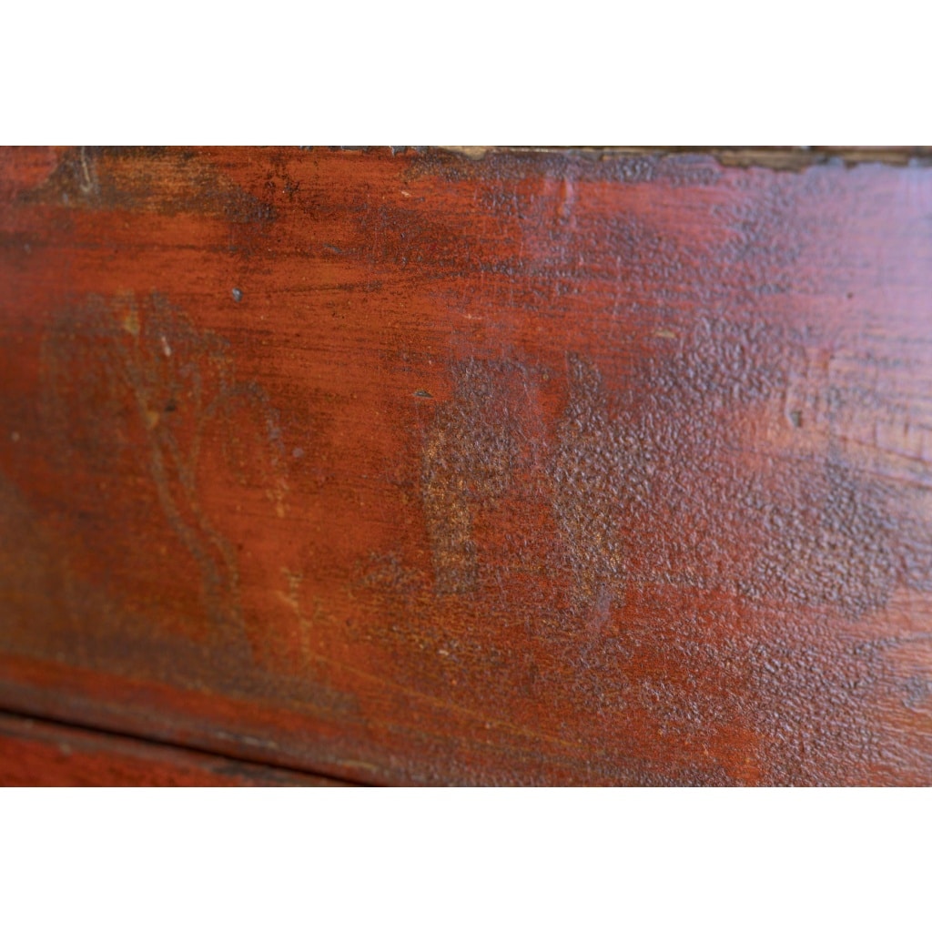 Coffre ancien chinois sur socle | Biron 