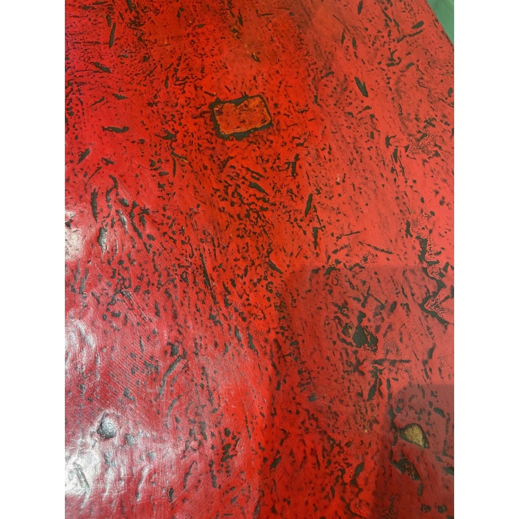 Meuble bas ancien chinois laqué rouge | Biron 