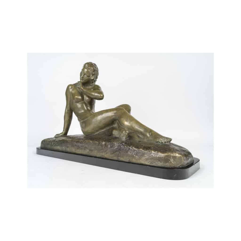 Sculpture en bronze représentant une femme nue, signé Cipriani, début du XXème siècle. | Biron 