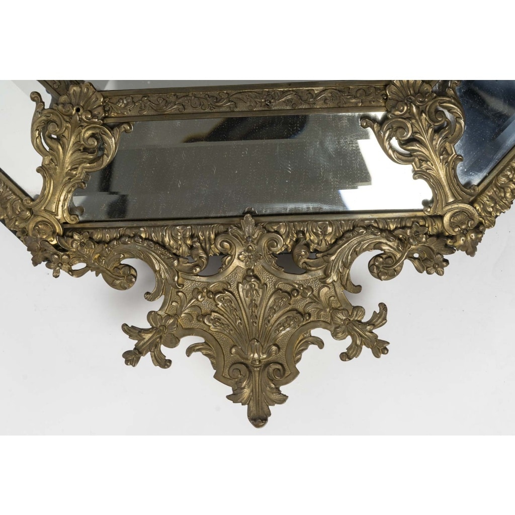 Miroir de Style Baroque en Bronze et Glace Biseautée | Biron 