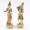 Paire de Statuettes Romantiques en Porcelaine Polychrome | Biron 