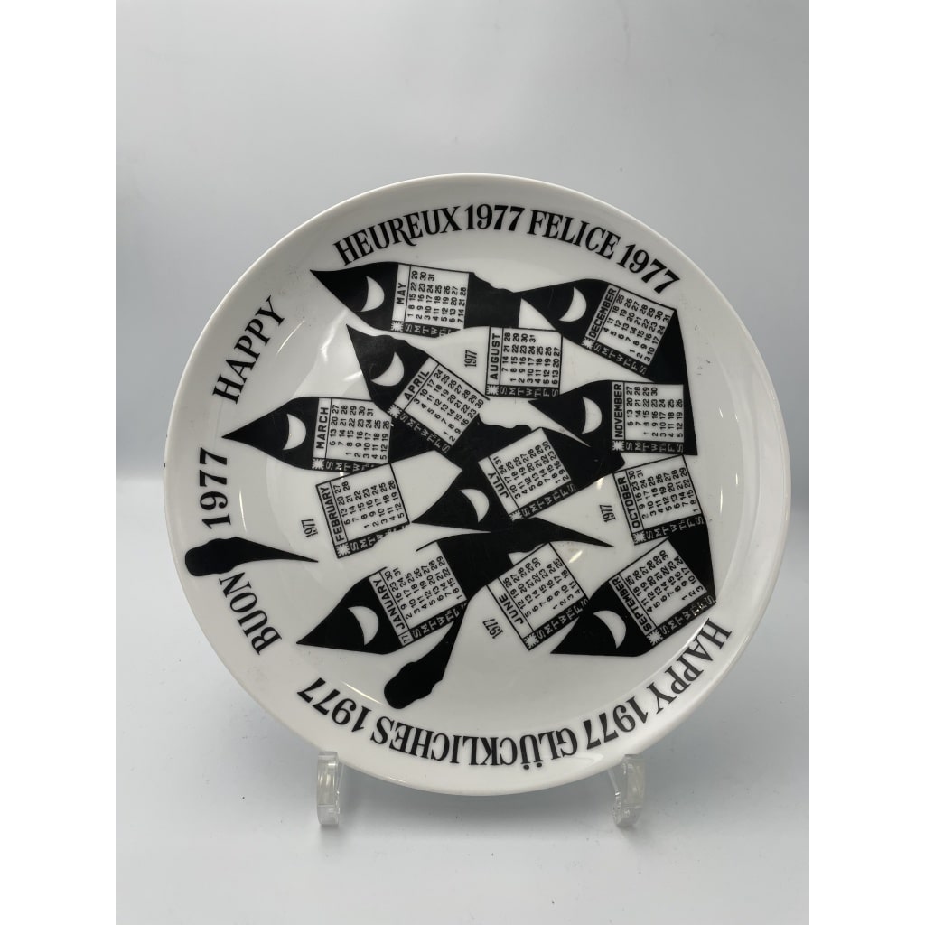 Suite de onze assiettes de la série Calendario par Piero FORNASETTI | Biron 