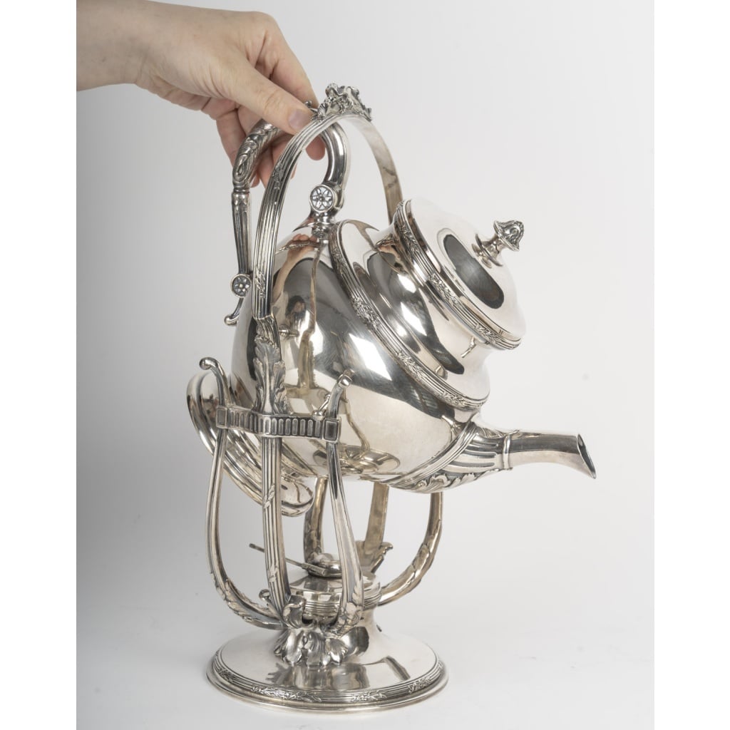 Samovar Christofle En Métal Argenté – Art De La Table De Prestige – XXᵉ Siècle | Biron 