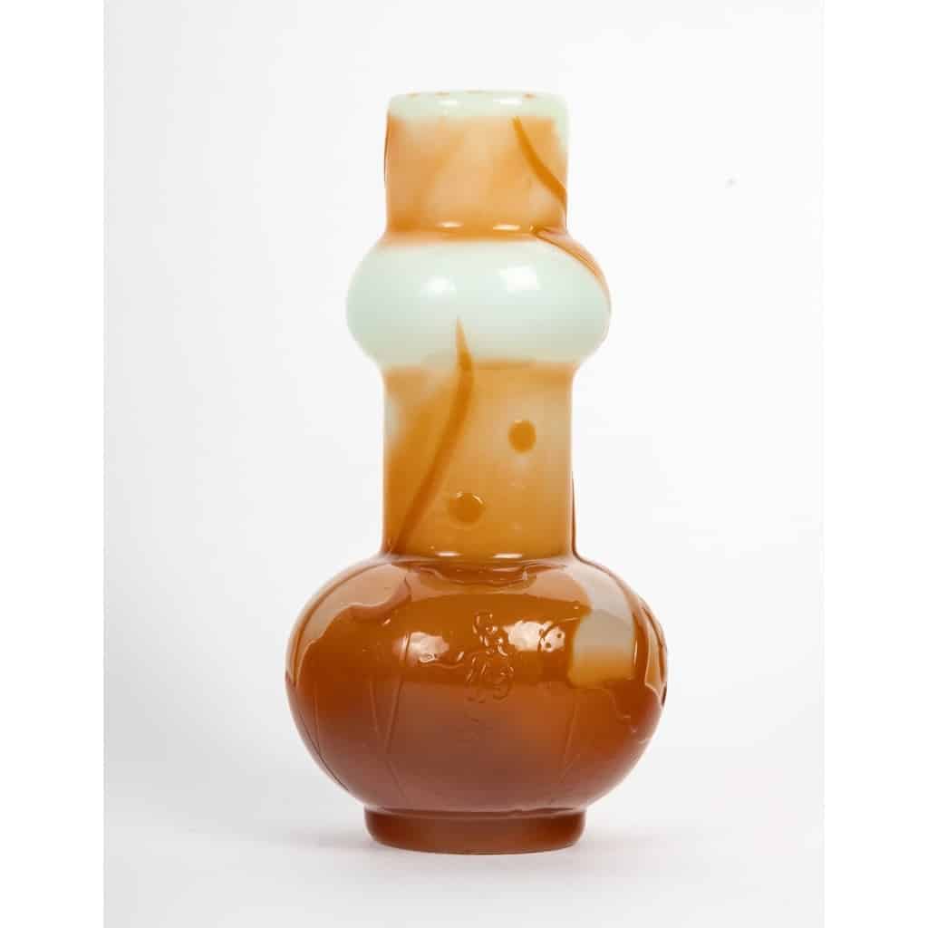 Émile GALLÉ (1846-1904) Vase dit « Verrerie de Pékin » | Biron 