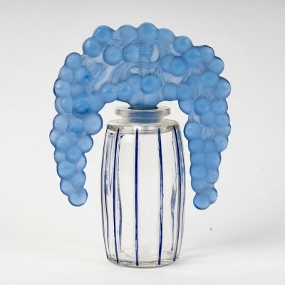 Flacon "Bouchon Cassis" verre bleu saphir de René LALIQUE