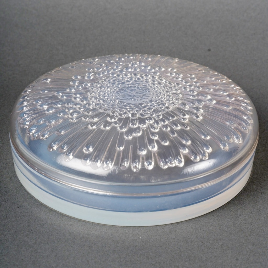 Boîte « Tokyo » verre opalescent de René LALIQUE | Biron 