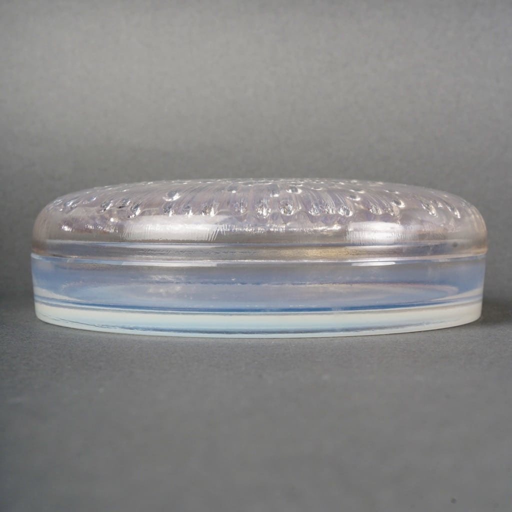Boîte « Tokyo » verre opalescent de René LALIQUE | Biron 
