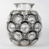 Vase « Antilopes » verre blanc émaillé noir de René LALIQUE | Biron 