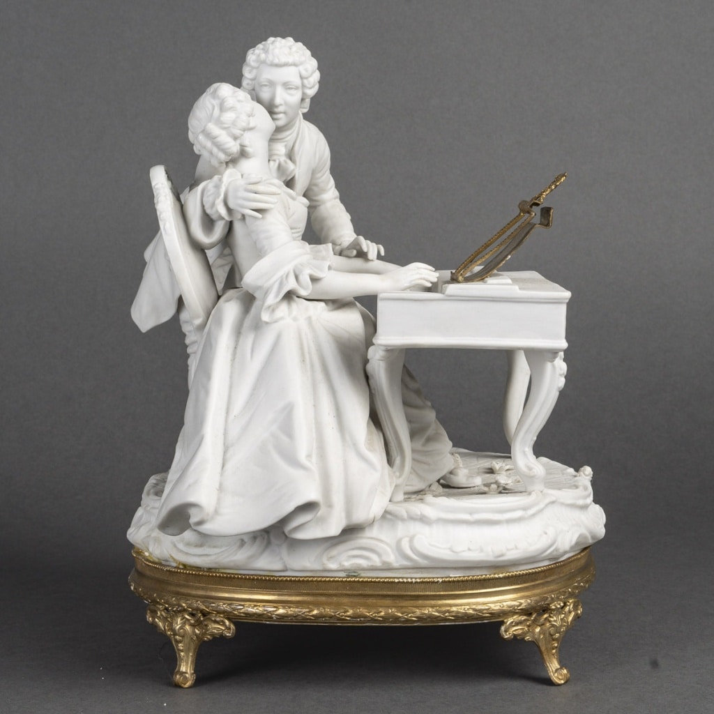 Une sculpture Romantic en biscuit, époque fin XIXè siècle | Biron 