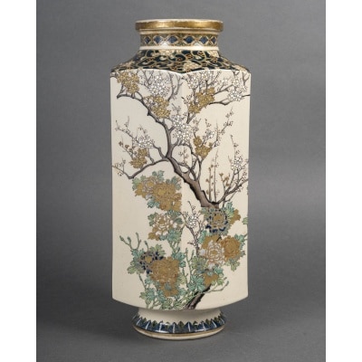 Important vase japonais en Satsuma. Epoque Meiji