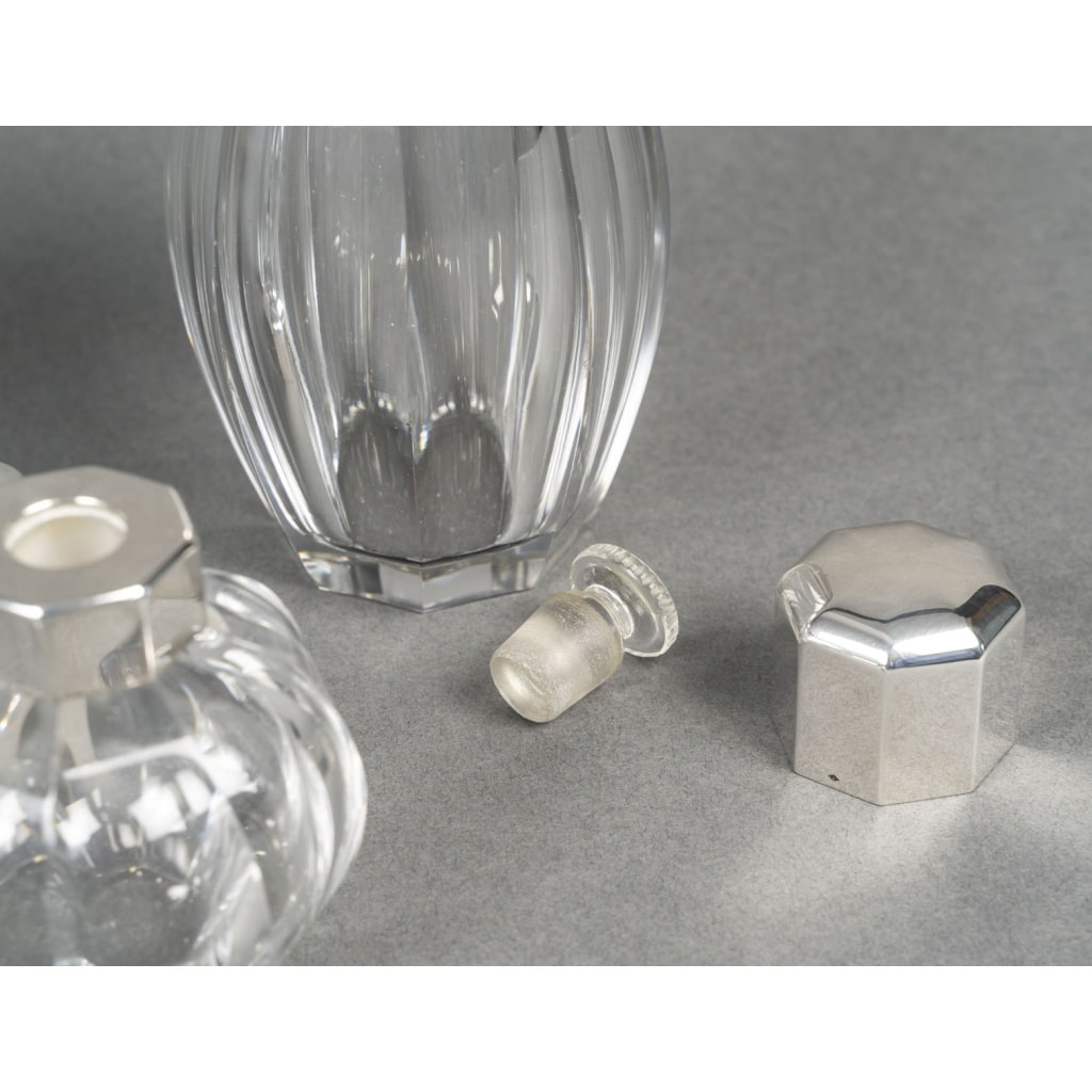CHRISTOFLE/ BACCARAT – Ensemble de 5 flacons ART DECO circa 1930 | Biron 