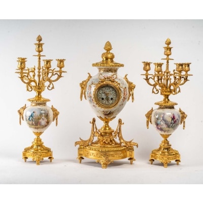 Fireplace set by Riondet. Period XIX. Louis style XVI