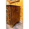 Commode du Dauphiné à marqueterie de cœurs d’époque Louis XIV vers 1700-1710 | Biron 