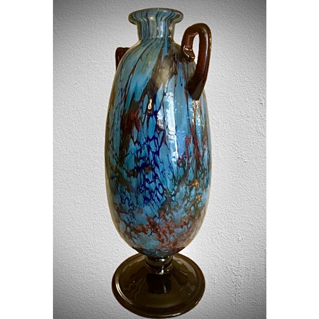 vase joli et peu commun vase de schneider | Biron 