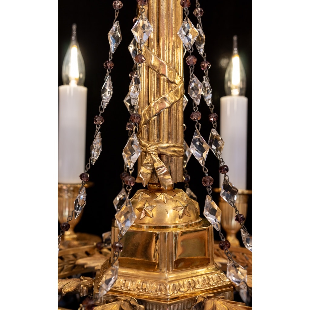 Lustre en bronze ciselé et doré aux Attributs Révolutionnaire XIXème siècle | Biron 