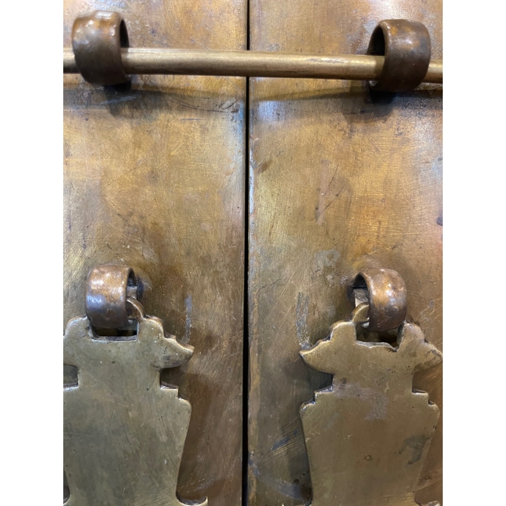 Armoire ancienne chinoise | Biron 