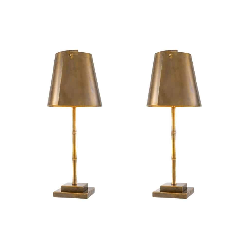 Paire de lampes de table en laiton patiné au décor de bambou. | Biron 