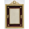Cadre en bronze doré et velours bordeaux – Napoléon III, XIXe siècle | Biron 