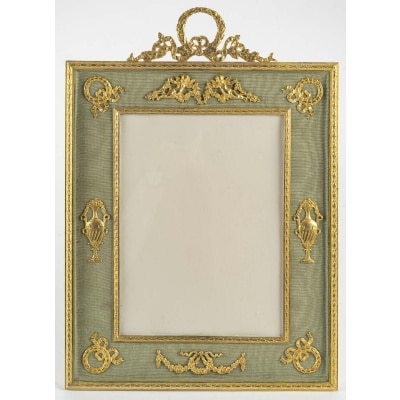 Cadre en bronze doré et tissu vert – Napoléon III, XIXe siècle
