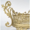 Coupe ovale en laiton doré et verre taillé – Style Louis XV | Biron 