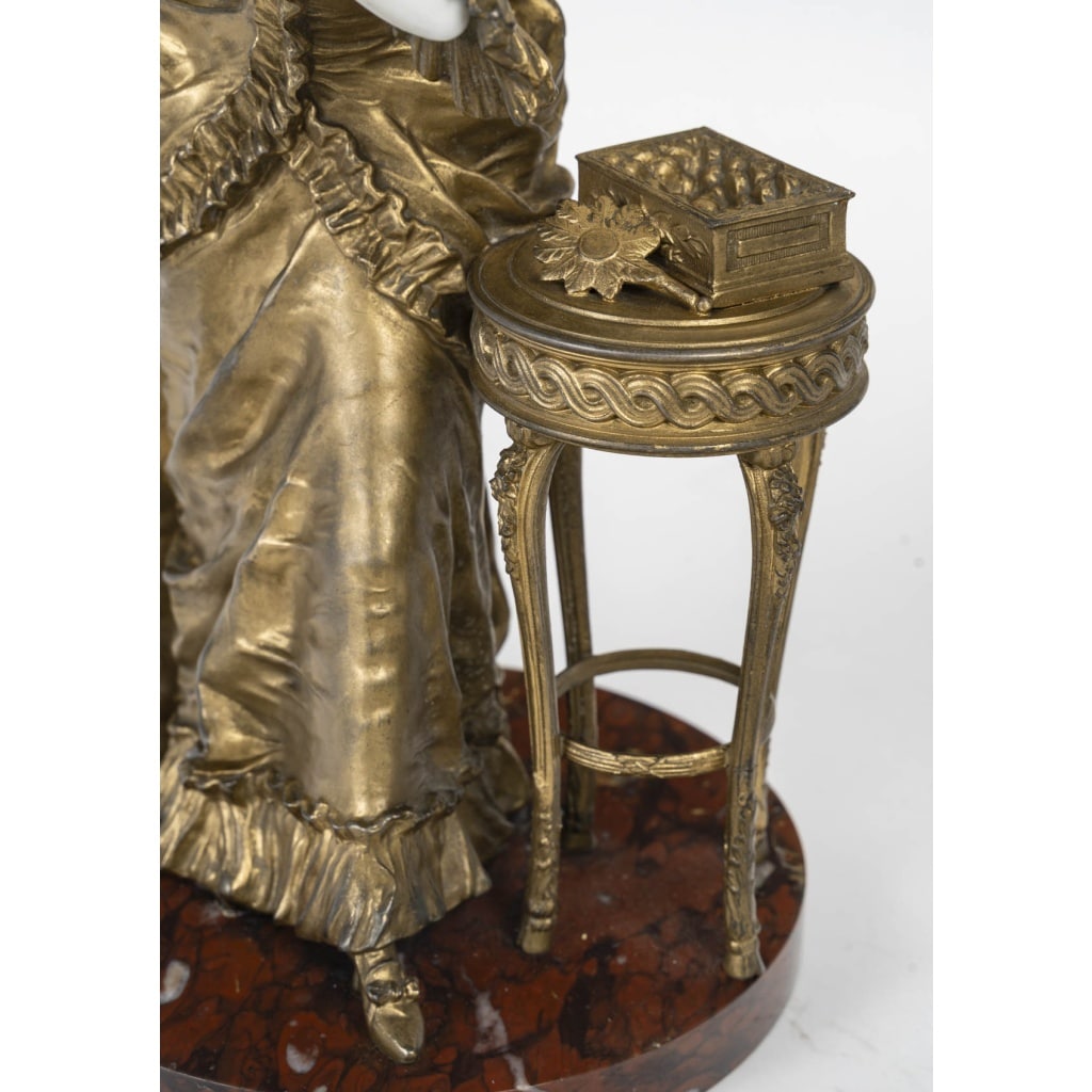 Sculpture signée Prisard – Élégante dame au coffret – XIXe siècle | Biron 
