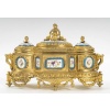 Un important coffret à bijoux en bronze doré et porcelaine, fin XIXè siècle | Biron 