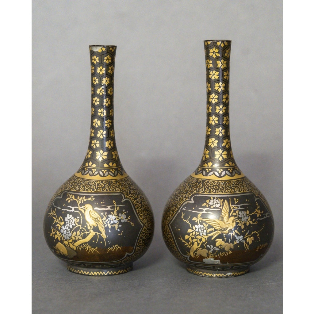 Paire de vases japonais en bronze en Nuno-me-zô-gan | Biron 