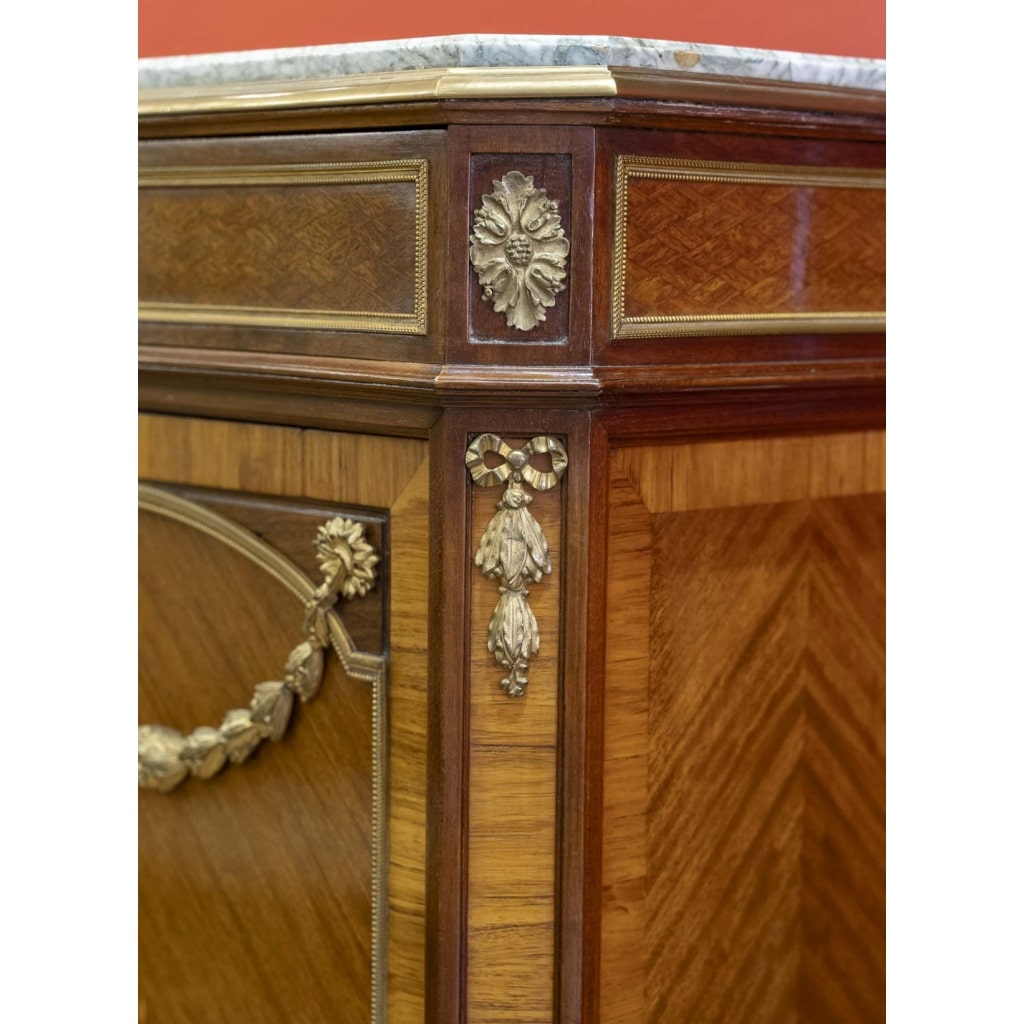 Meuble à hauteur d’appui marqueté | Biron 