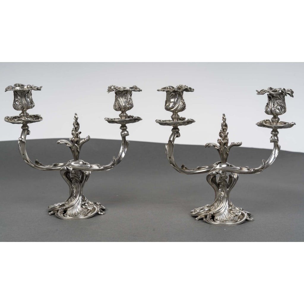 DEBAIN Paire de bouts de table en argent massif, Louis XV époque XIXe | Biron 