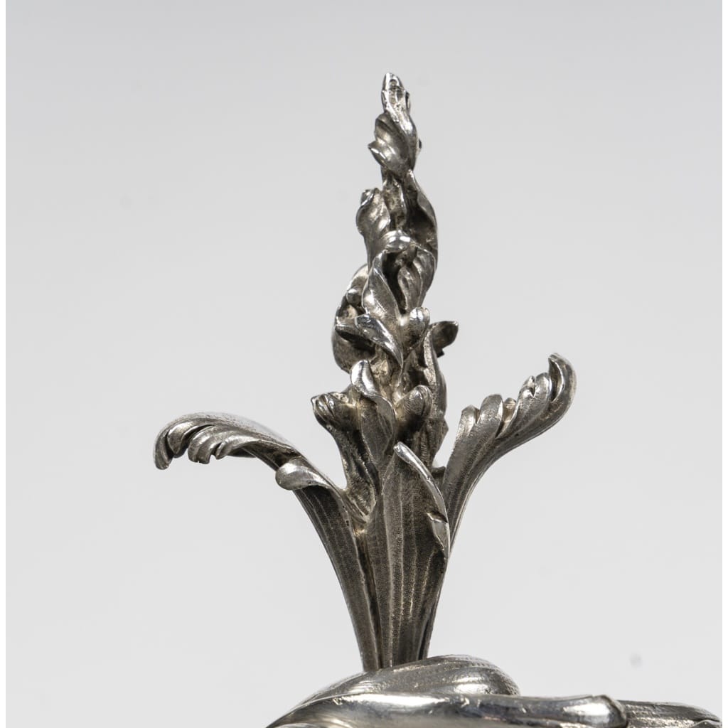 DEBAIN Paire de bouts de table en argent massif, Louis XV époque XIXe | Biron 