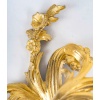 Paire d’appliques à deux lumières d’époque Louis XV en bronze ciselé et doré, vers 1750 | Biron 