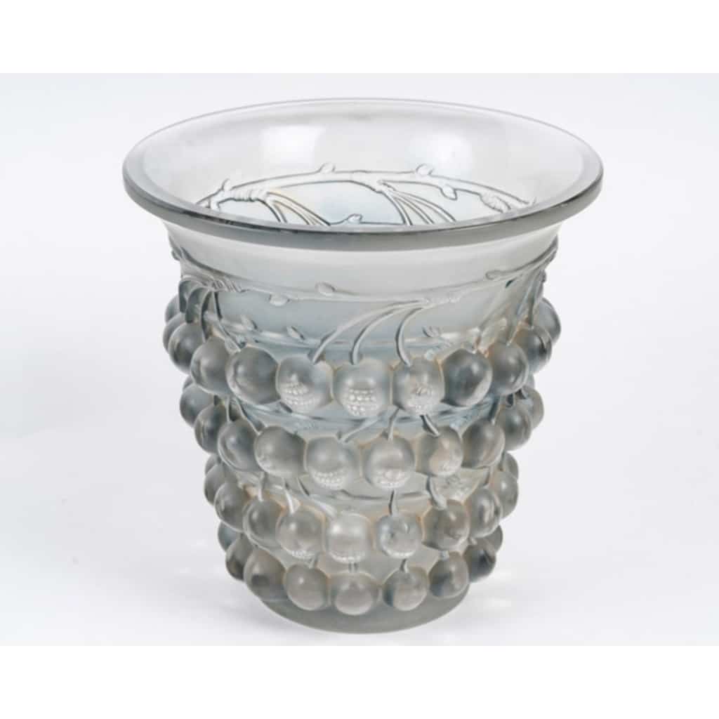 1930, René Lalique – « Vase Montmorency » | Biron 