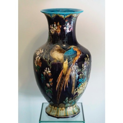 Théodore Deck (1823-1891) Grand Vase en Faïence Émaillée Polychrome, circa 1875