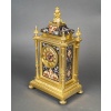 Une garniture de cheminée en bronze doré et émail cloisonné, XIXè siècle | Biron 