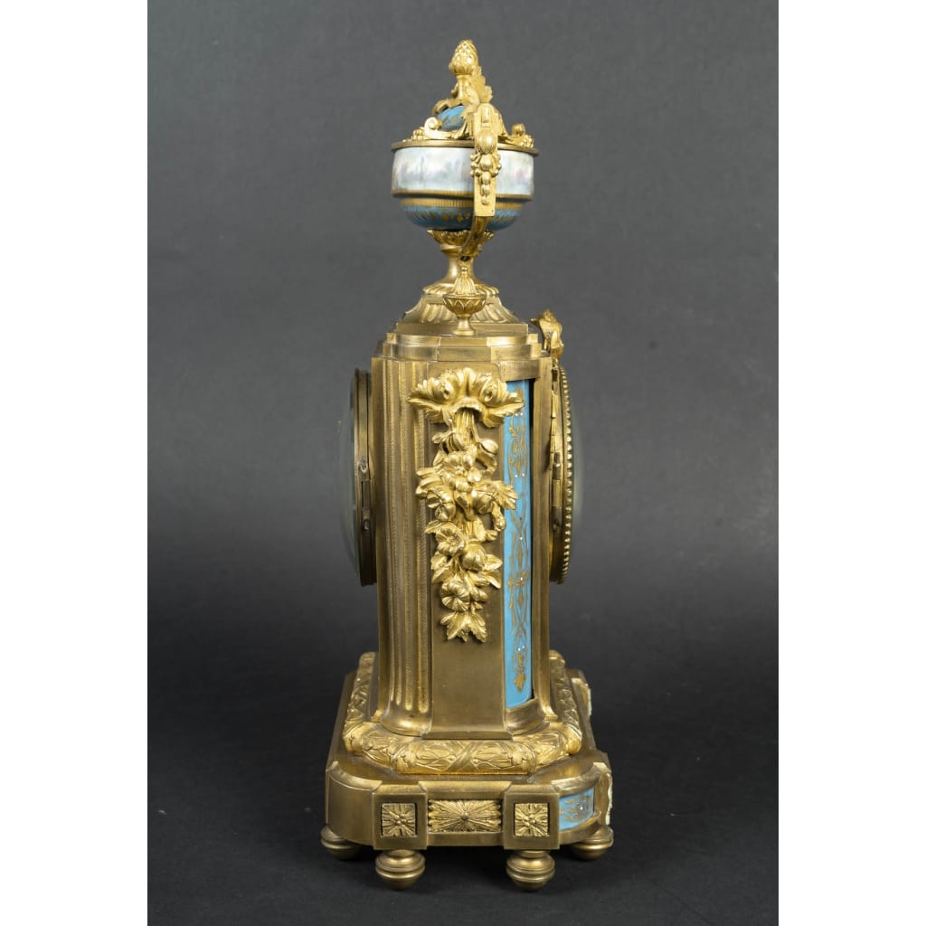 Pendule en bronze et porcelaine, Époque Napoléon III | Biron 