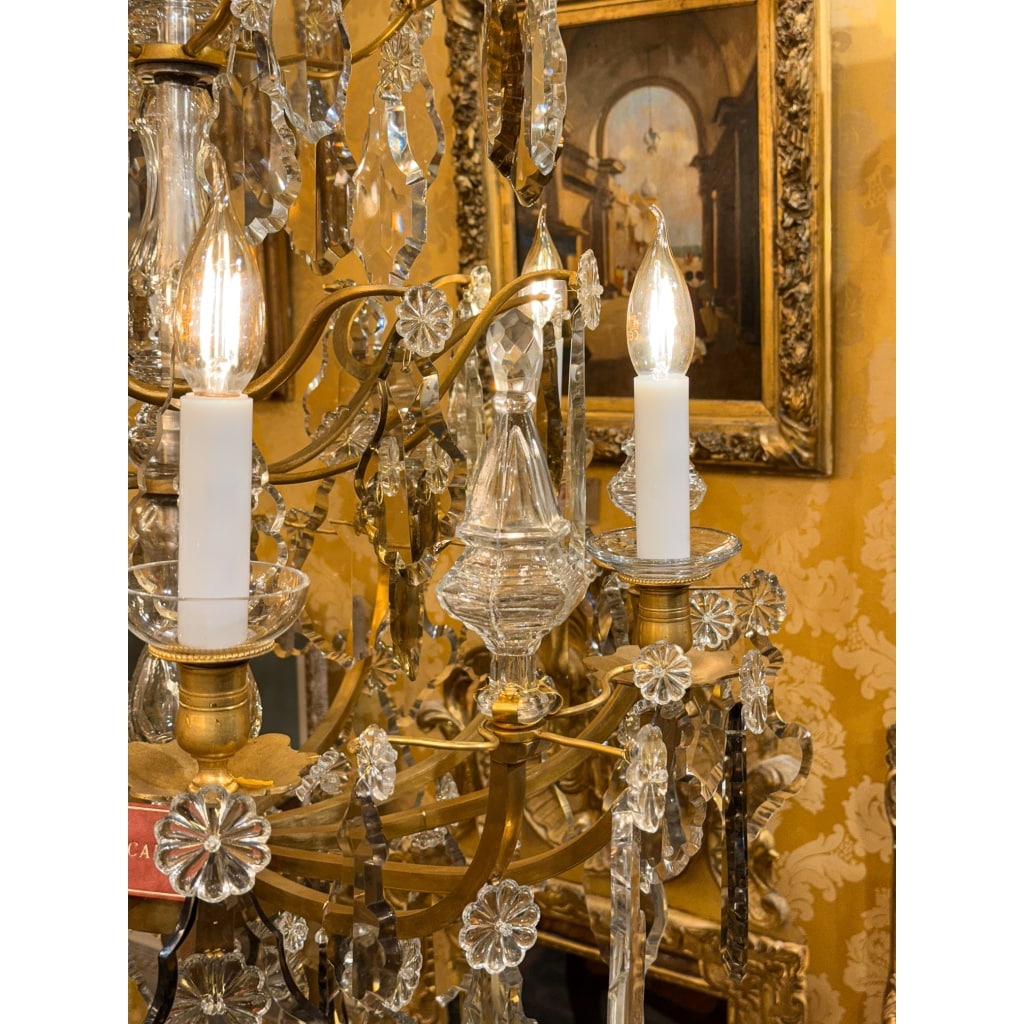 Signé Baccarat Lustre de style Louis XV en bronze doré et décor de crystal taillé vers 1880-1890 | Biron 