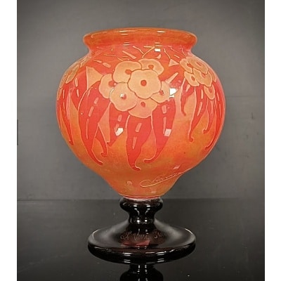VASE DES ETABLISSEMENTS SCHNEIDER