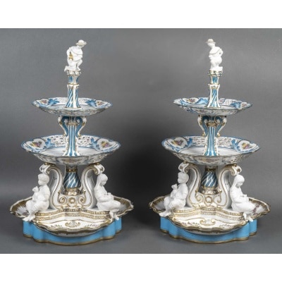 Paire de centres de table en porcelaine, fin XIXè siècle