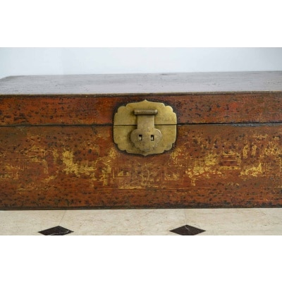 Malle ancienne chinoise