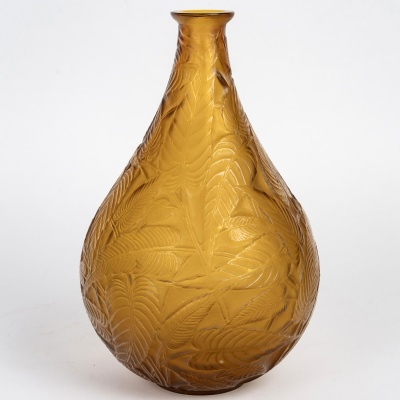 Vase "Sauges" verre jaune ambré de René LALIQUE