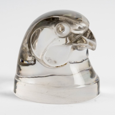 Mascotte Automobile "Tête d'Epervier" verre blanc de René LALIQUE