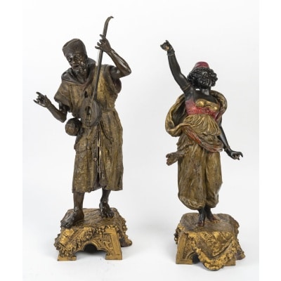 Une paire de sculptures orientaliste, début XXème siècle