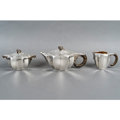 Service à Thé et à Café Art Nouveau argent massif de Jean E. PUIFORCAT