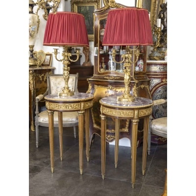 Une paire de guéridons en marqueterie et bronze doré, fin XIXème siècle 3