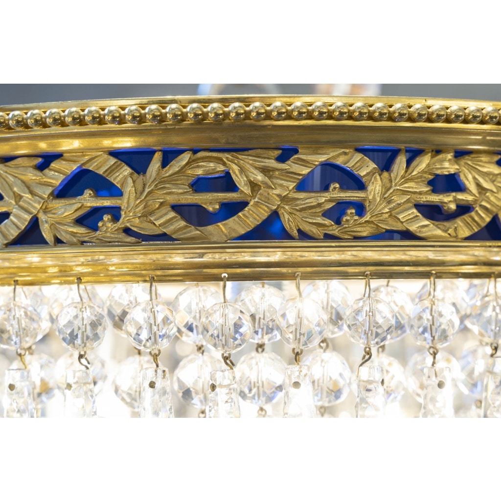 Lustre plafonnier de la Maison Baccarat du 19ème siècle. 5