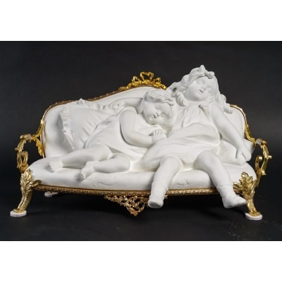 Sculpture En Biscuit Et Bronze Doré Art Nouveau