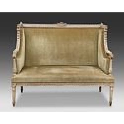 Un canapé en bois sculpté et peint, de style LOUIS XVI, fin XIXème siècle
