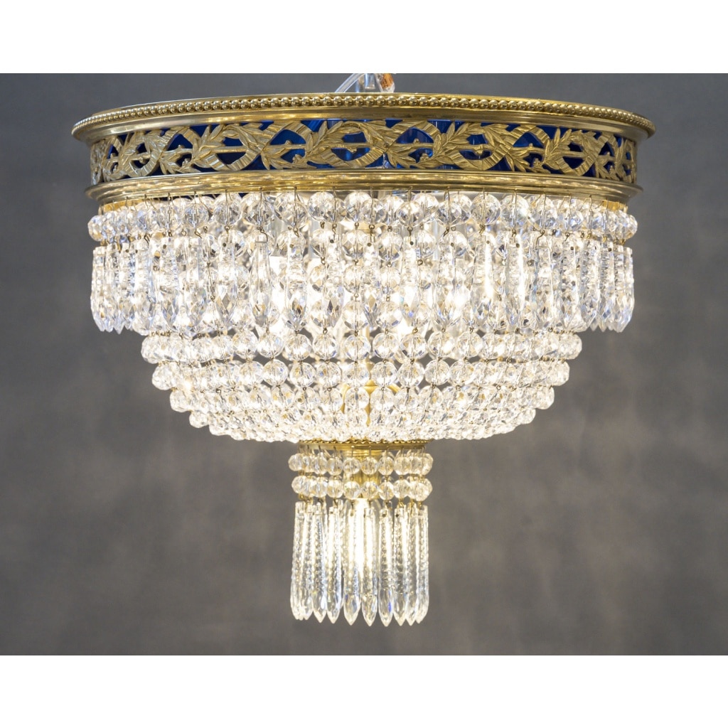 Lustre plafonnier de la Maison Baccarat du 19ème siècle. 2