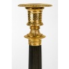 Paire de Bougeoirs d’époque Empire en Bronze Patiné et Doré montés en lampes vers 1810 16